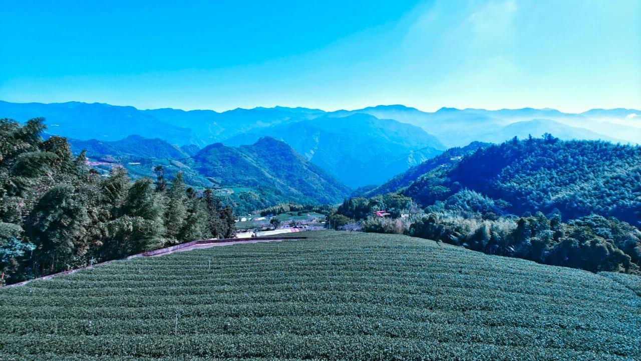 大方茶葉民宿 Fanlu Bagian luar foto