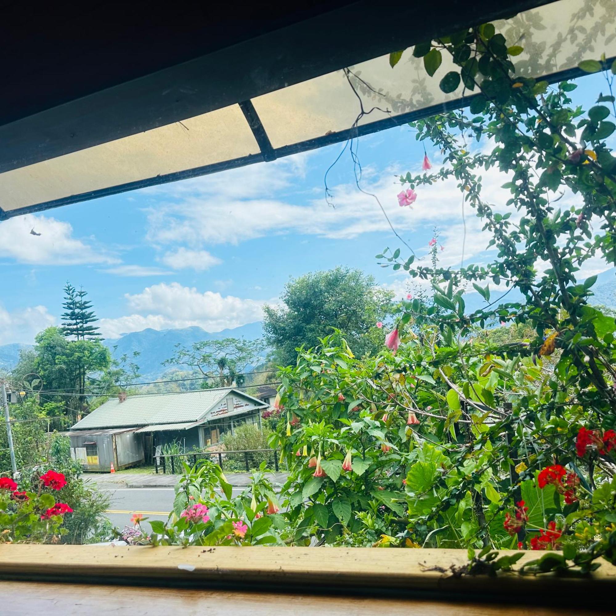 大方茶葉民宿 Fanlu Bagian luar foto